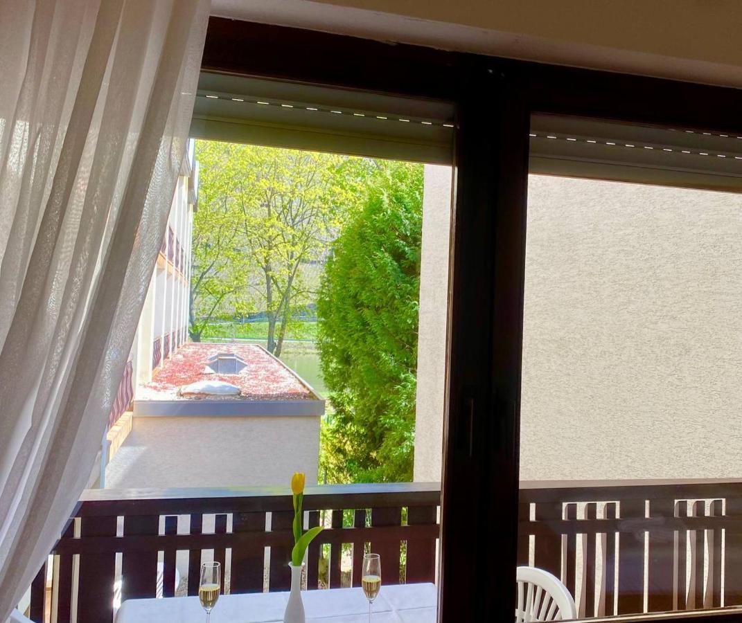 Hotel Krone Riesling Trittenheim Exterior foto